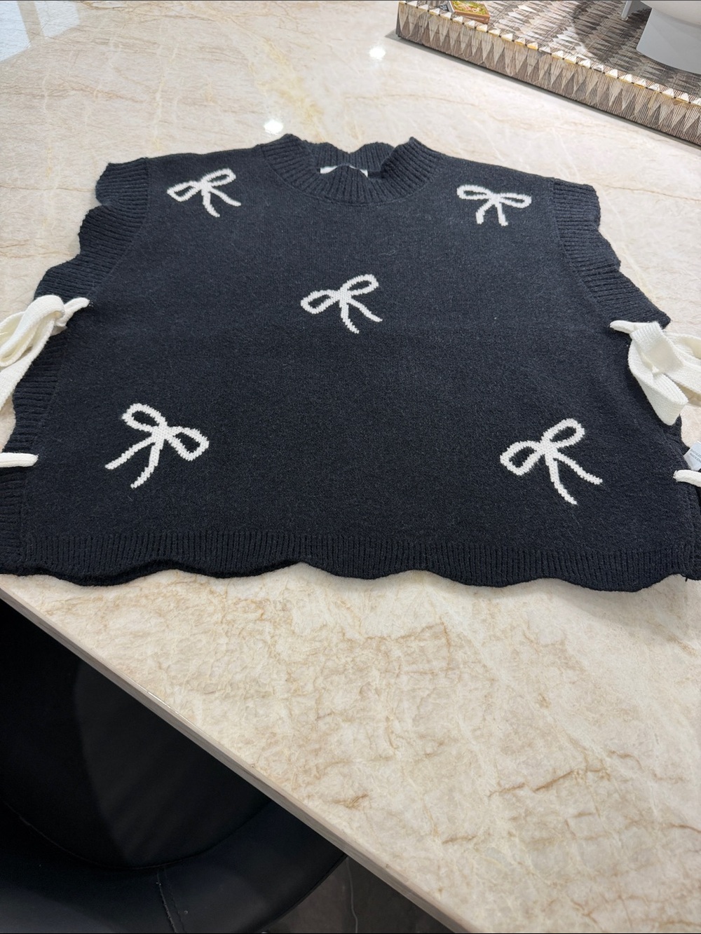 Black Bow-Accent Crewneck Sweater Vest